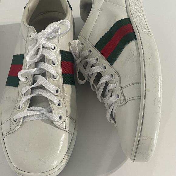 Gucci Ace Sneakers size 35.5 (size 5.5 fit more like 6) - Picture 2 of 16